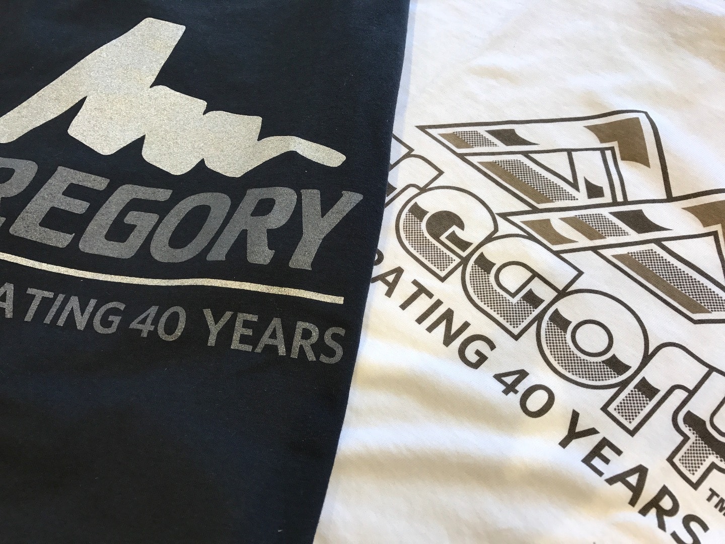 グレゴリー 40周年 Tシャツ S プロダクツロゴ 紫 茶 限定 GREGORY